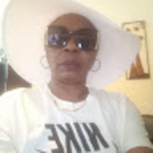 Meet your Posher, Pamela